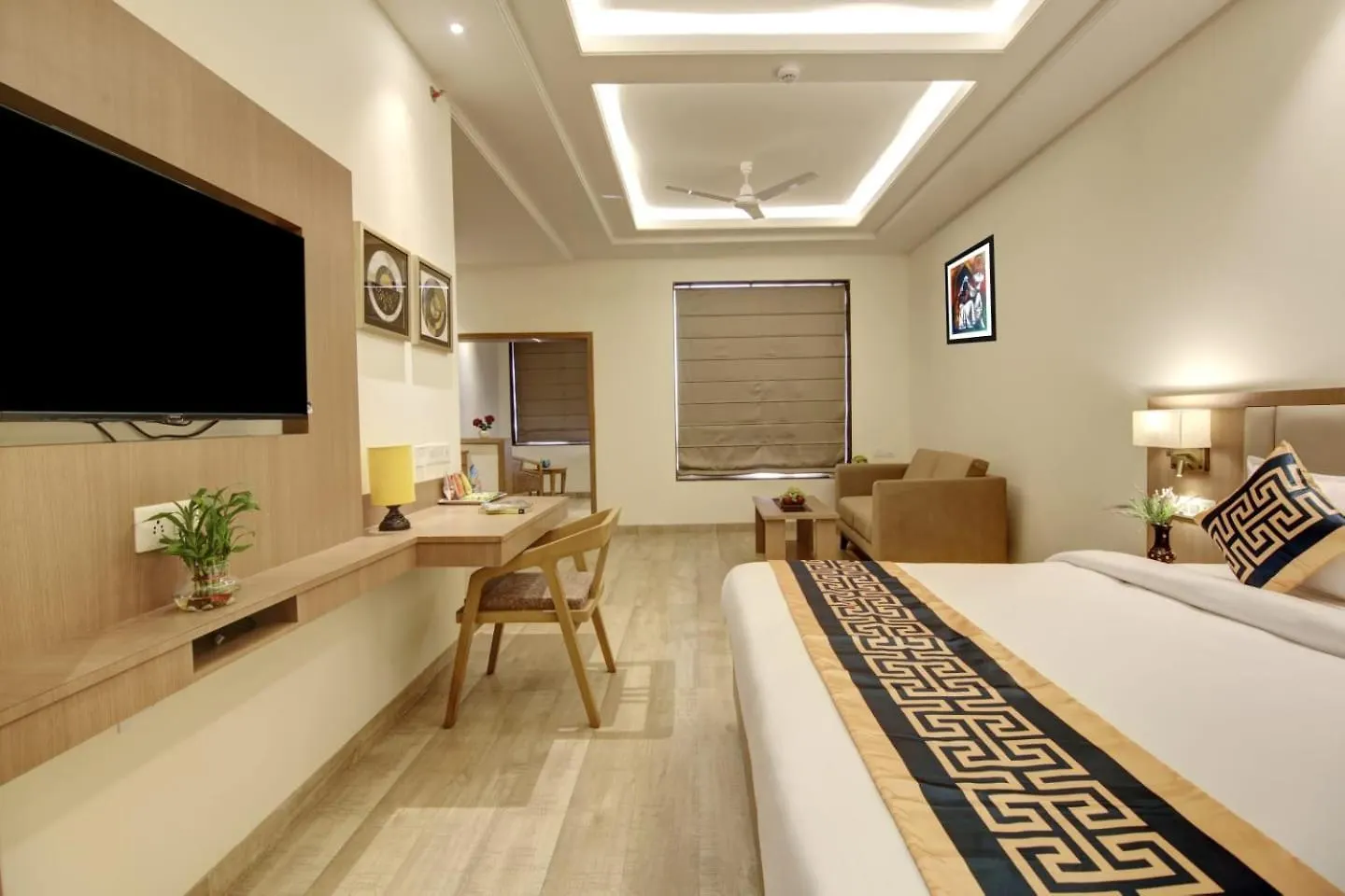 King Plaza Hotel New Delhi